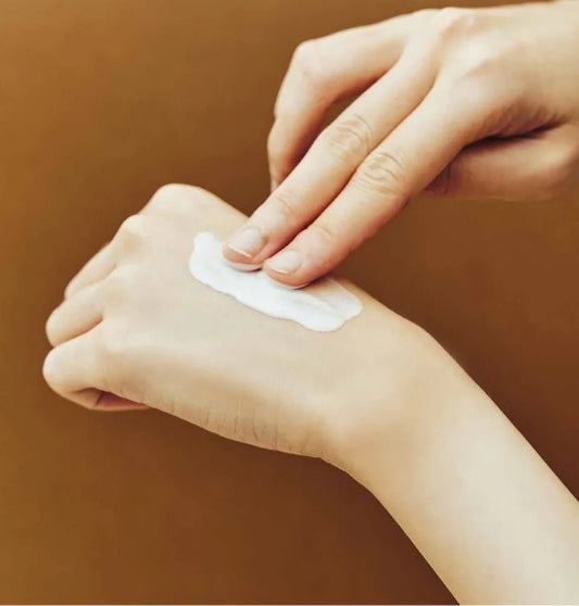 SKIN1004 - Madagascar Centella Probio-Cica Glow Sun Ampoule 50ml